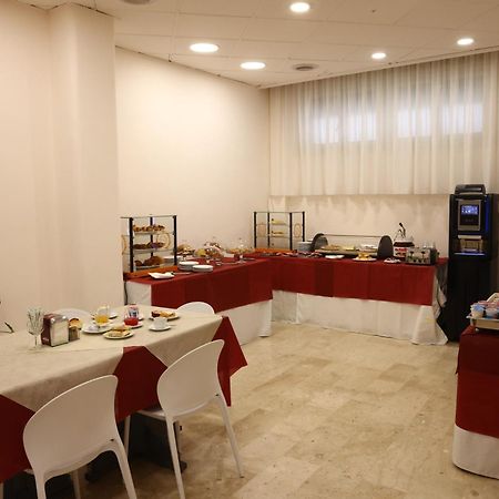 רג'יו די קאלאבריה Hotel Palace Masoanri'S מראה חיצוני תמונה