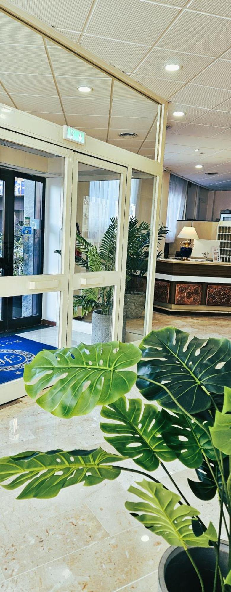רג'יו די קאלאבריה Hotel Palace Masoanri'S מראה חיצוני תמונה